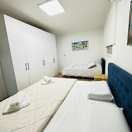 Premium Apartament For Groups&Families Apartment